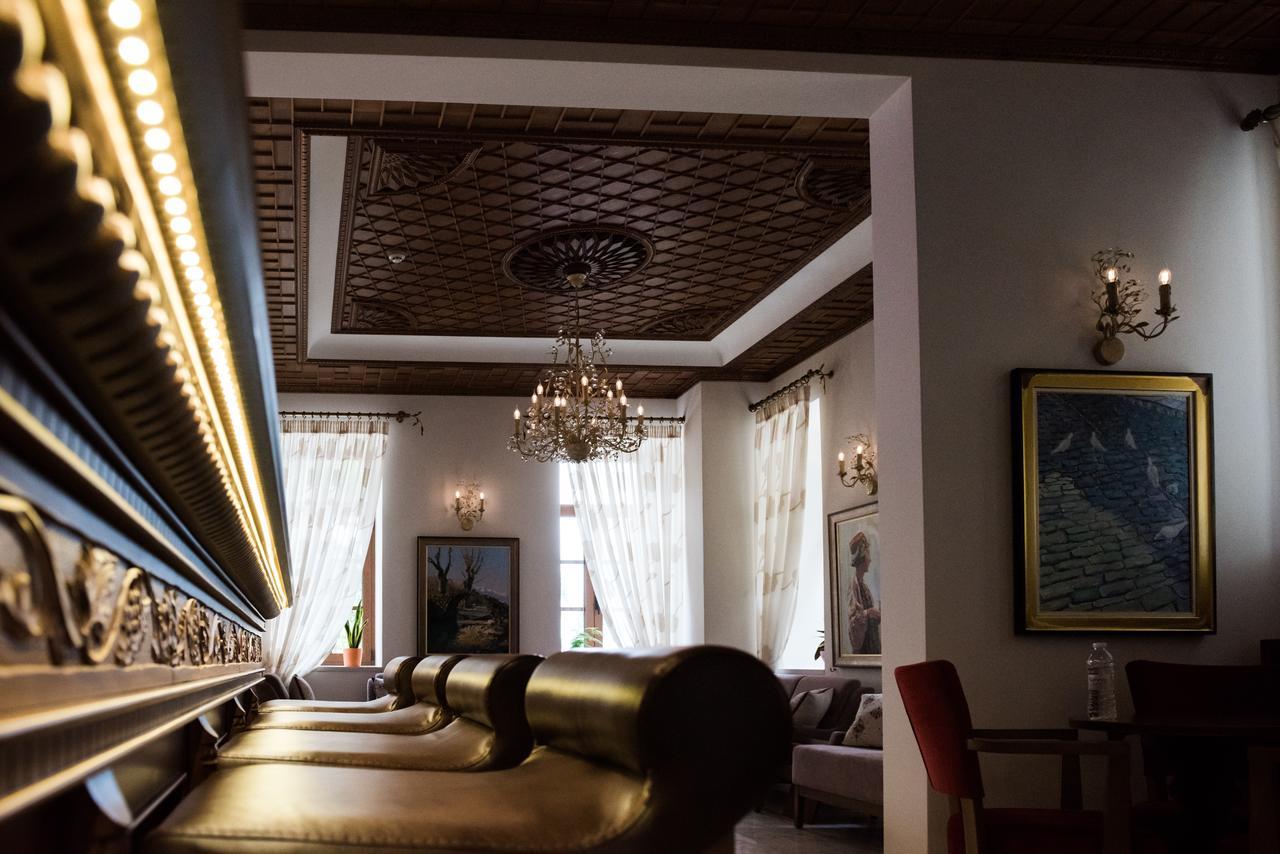 Hotel Argjiro จีโรคาสเตอร์ ภายนอก รูปภาพ