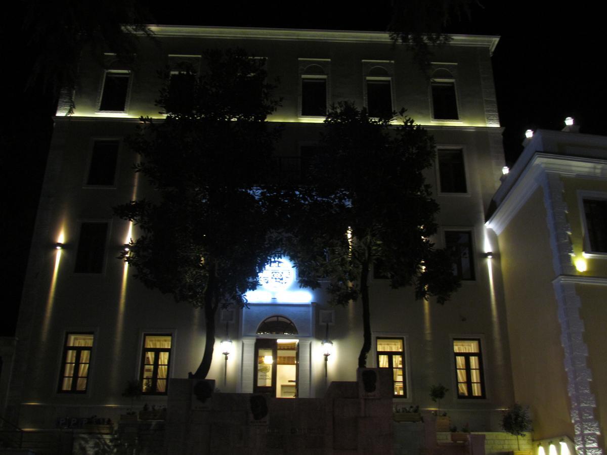 Hotel Argjiro จีโรคาสเตอร์ ภายนอก รูปภาพ
