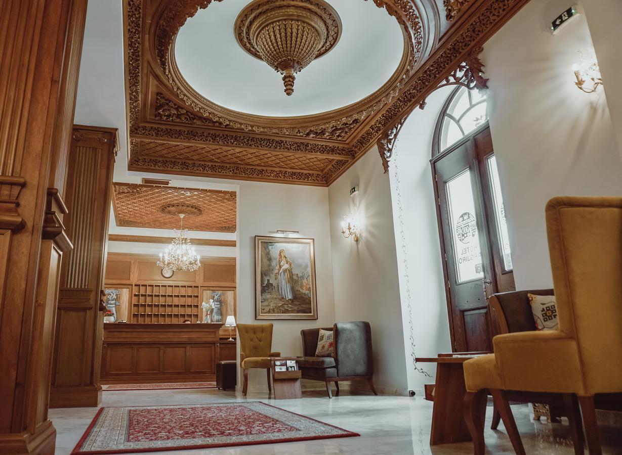 Hotel Argjiro จีโรคาสเตอร์ ภายนอก รูปภาพ