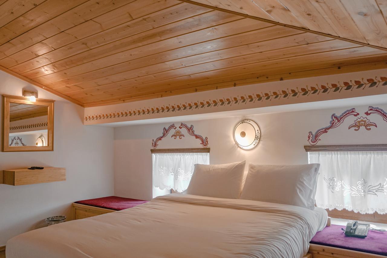 Hotel Argjiro จีโรคาสเตอร์ ภายนอก รูปภาพ