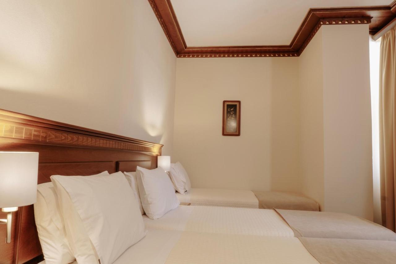 Hotel Argjiro จีโรคาสเตอร์ ภายนอก รูปภาพ
